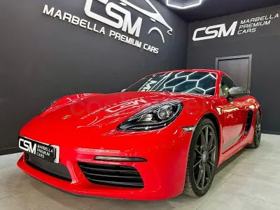 Usado Porsche 718 Cayman T 300 CV (220 kW) 2019 Rojo Coupe
