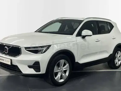 Usado Volvo XC40 Core 163 CV (119 kW) 2025 Blanco SUV