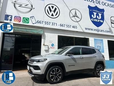 Usado Jeep Compass Limited 190 CV (139 kW) 2021 Gris / plata SUV