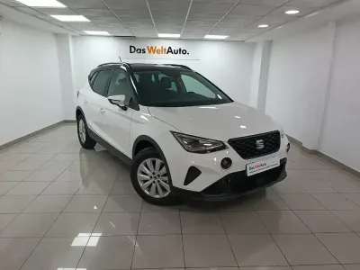 Usado Seat Arona Style 116 CV (85 kW) 2025 Blanco SUV