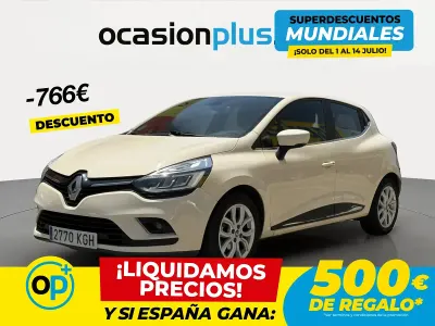 Usado Renault Clio Zen 90 CV (66 kW) 2017 Beige