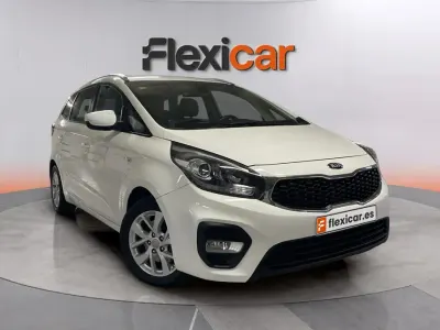 Usado Kia Carens 135 CV (99 kW) 2018 Blanco Monovolumen