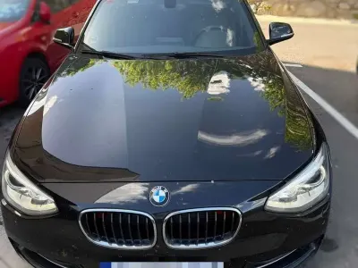 Usado BMW 116 218 CV (160 kW) 2012 Negro Utilitario