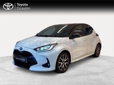 Usado Toyota Yaris Hybrid Style 116 CV (85 kW) 2022 Blanco Berlina