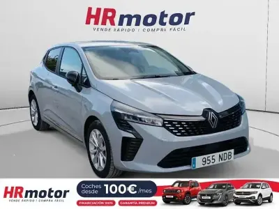 Usado Renault Clio Evolution 101 CV (74 kW) 2025 Gris Utilitario