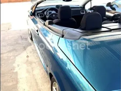 Usado Peugeot 307 CC Sport 136 CV (100 kW) 2006 Azul Descapotable