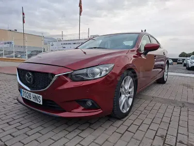 Usado Mazda 6 Style 163 CV (119 kW) 2013 Granate Berlina