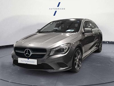 Gris Usado 2015 Mercedes CLA200 Shooting Brake Familiar | 14.790 € (Precio justo)