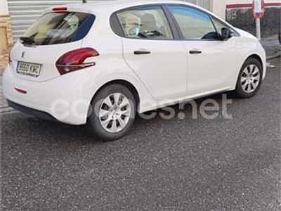 Usado Peugeot 208 Access 82 CV (60 kW) 2018 Blanco Utilitario