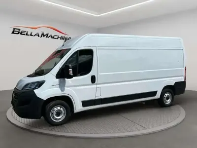 Usado Fiat Ducato 120 CV (88 kW) 2023 Blanco Van