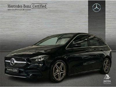 Usado Mercedes B180 116 CV (85 kW) 2022 Negro cosmos Monovolumen