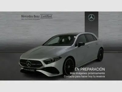 Usado Mercedes A200 150 CV (110 kW) 2025 Gris Berlina