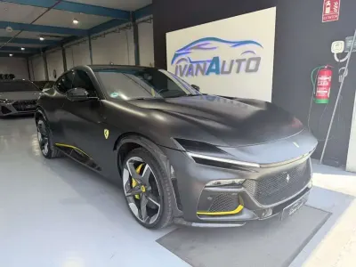 Usado Ferrari Purosangue 725 CV (533 kW) 2024 Negro SUV