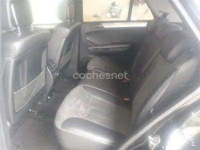 Usado Mercedes ML320 224 CV (164 kW) 2005 Negro SUV