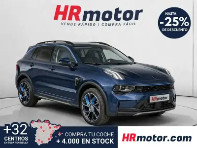Begagnad Lynk & Co 01 261 HK (191 kW) 2022 Vit SUV