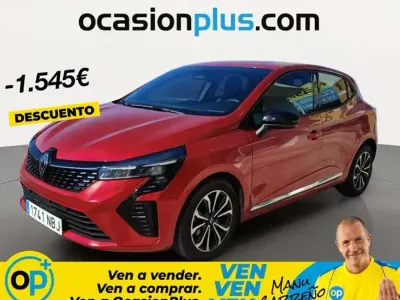 Usado Renault Clio Techno 91 CV (66 kW) 2025 Rojo Utilitario