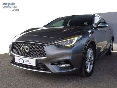 Infiniti Q30