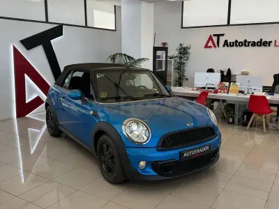 Usado Mini Cooper D Cabriolet 112 CV (82 kW) 2011 Azul Descapotable
