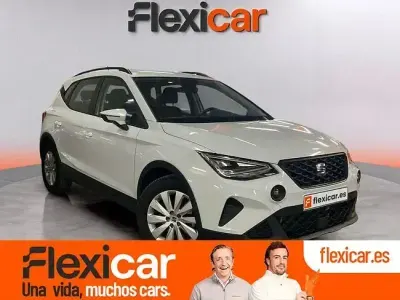 Usado Seat Arona Style 115 CV (84 kW) 2024 Blanco SUV