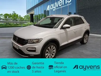 Usado VW T-Roc Advance 150 CV (110 kW) 2021 Gris / plata SUV