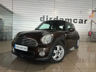 Usado Mini ONE 75 CV (55 kW) 2011 Marrón Utilitario