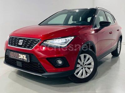 Usado Seat Arona Ecomotive 115 CV (84 kW) 2018 Granate SUV