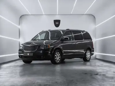 Usado Chrysler Voyager Limited 163 CV (119 kW) 2011 Gris Monovolumen