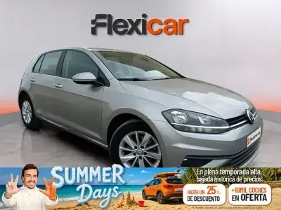 Usado VW Golf VII Advance 115 CV (84 kW) 2017 Gris Utilitario