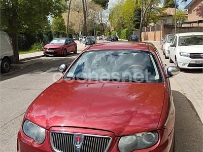 Usado Rover 75 131 CV (96 kW) 2004 Granate Berlina