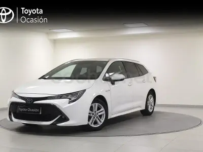 Usado Toyota Corolla Active 122 CV (89 kW) 2022 Blanco Familiar