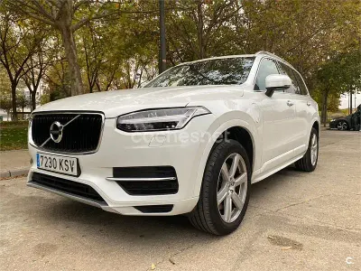 Usado Volvo XC90 Momentum 400 CV (294 kW) 2019 Blanco SUV