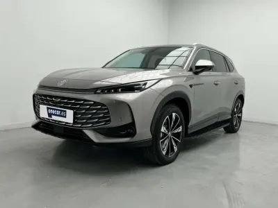 Usado MG HS Luxury 272 CV (200 kW) 2025 Plata silver sil SUV