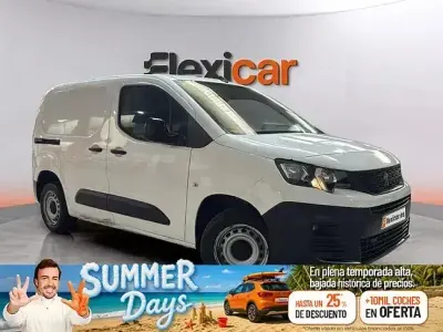 Usado Peugeot Partner S 102 CV (75 kW) 2020 Blanco Monovolumen