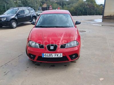 Rojo Usado 2008 Seat Ibiza Reference Berlina | 3300 € (Precio justo)