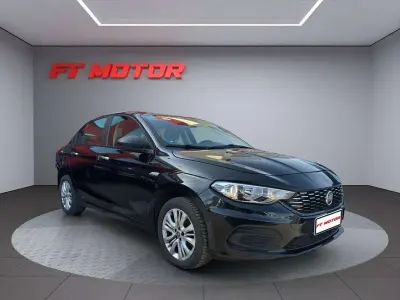 Usado Fiat Tipo Pop 120 CV (88 kW) 2018 Negro Berlina