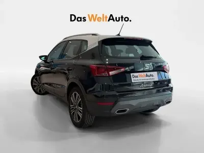 Usado Seat Arona FR 115 CV (84 kW) 2024 Negro SUV