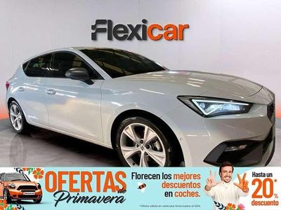 Usado Seat Leon Style 116 CV (85 kW) 2024 Blanco Utilitario