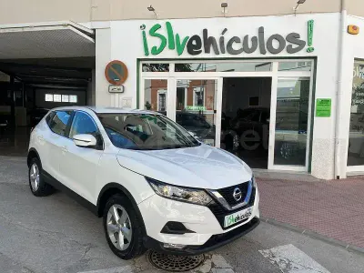 Usado Nissan Qashqai Tekna 130 CV (95 kW) 2018 Blanco SUV