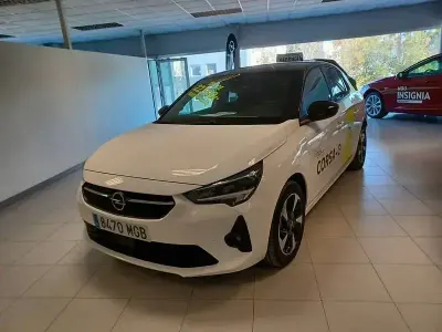 Usado Opel Corsa-e 100 kW (136 CV) 2023 Blanco Utilitario