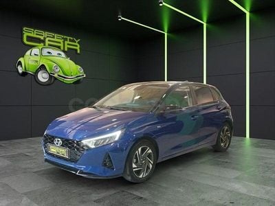 Usado Hyundai i20 100 CV (73 kW) 2020 Azul Utilitario