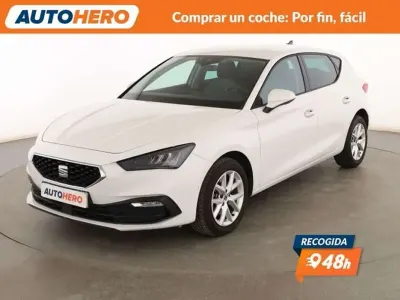 Usado Seat Leon Style 150 CV (110 kW) 2023 Blanco Berlina