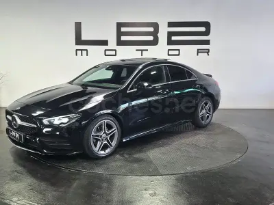 Usado Mercedes CLA200 163 CV (119 kW) 2021 Negro Coupe