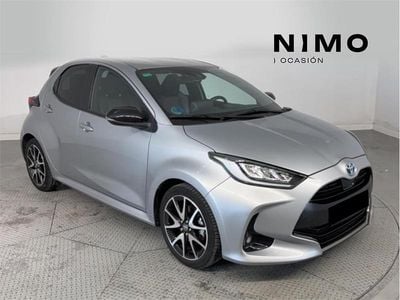 Usado Toyota Yaris Hybrid Style 116 CV (85 kW) 2021 Blanco perlado iceberg Utilitario