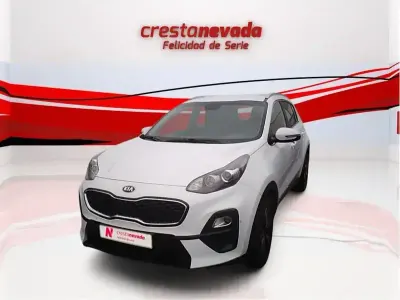 Usado Kia Sportage 136 CV (100 kW) 2021 Blanco SUV