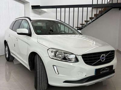 Käytetty Volvo XC60 Momentum 150 HP (110 kW) 2016 Valkoinen Katumaasturi