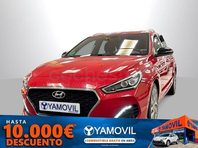 Usado Hyundai i30 GO! 140 CV (102 kW) 2018 Rojo Familiar