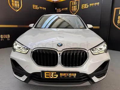 Usado BMW X1 Comfort Edition 150 CV (110 kW) 2022 Blanco SUV