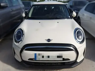 Usado Mini ONE 102 CV (75 kW) 2022 Blanco Utilitario