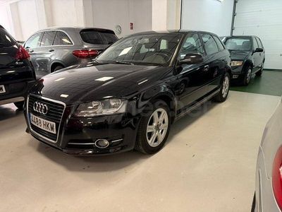 Usado Audi A3 Attraction 105 CV (77 kW) 2012 Negro Utilitario
