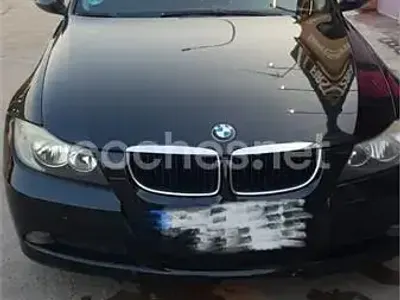 Usado BMW 318 129 CV (94 kW) 2005 Negro Berlina
